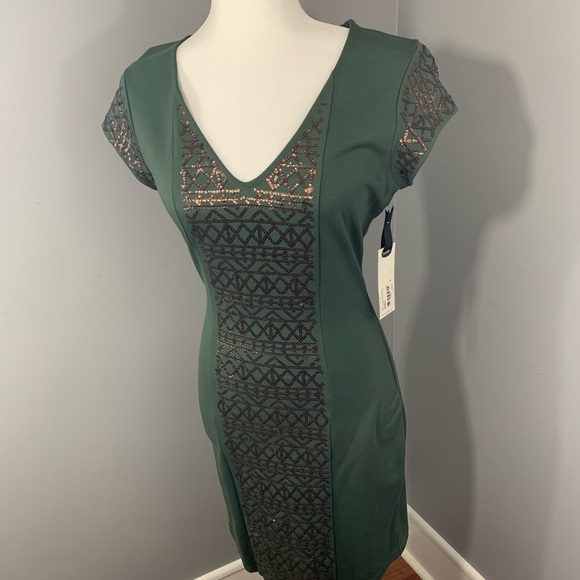 BB Dakota women’s dress size small NWT! - Picture 2 of 8